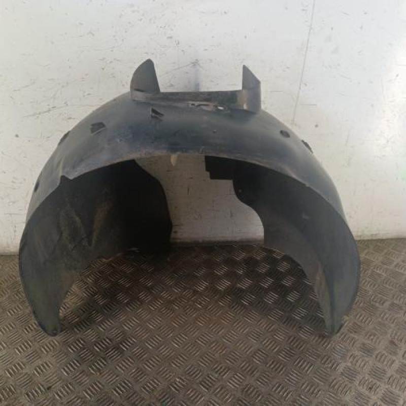 Pare boue avant gauche CITROEN C4 1 Pare boue avant gauche CITROEN C4 1