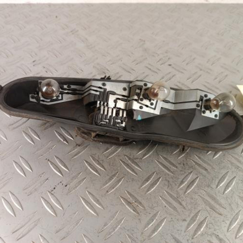 Platine feu arriere droit CITROEN C1 1