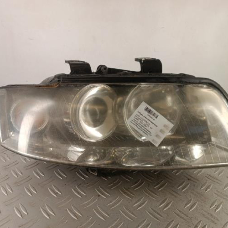 Optique avant principal droit (feux)(phare) AUDI A4 2