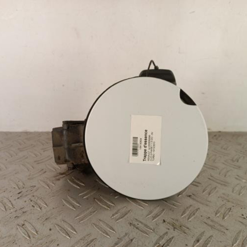 Trappe d'essence RENAULT CLIO 4 Trappe d'essence RENAULT CLIO 4