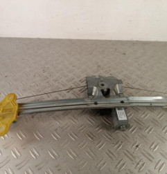 Leve vitre electrique avant gauche RENAULT CLIO 4 Photo n°1