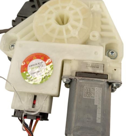 Serrure arriere gauche SKODA FABIA 3