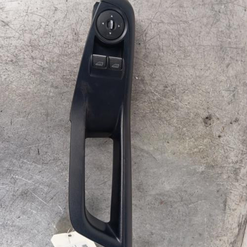 Interrupteur de leve vitre avant gauche FORD FIESTA 6