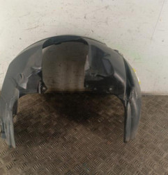 Pare boue avant gauche FORD FIESTA 6