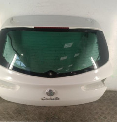 Malle/Hayon arriere ALFA ROMEO GIULIETTA 2 Photo n°1