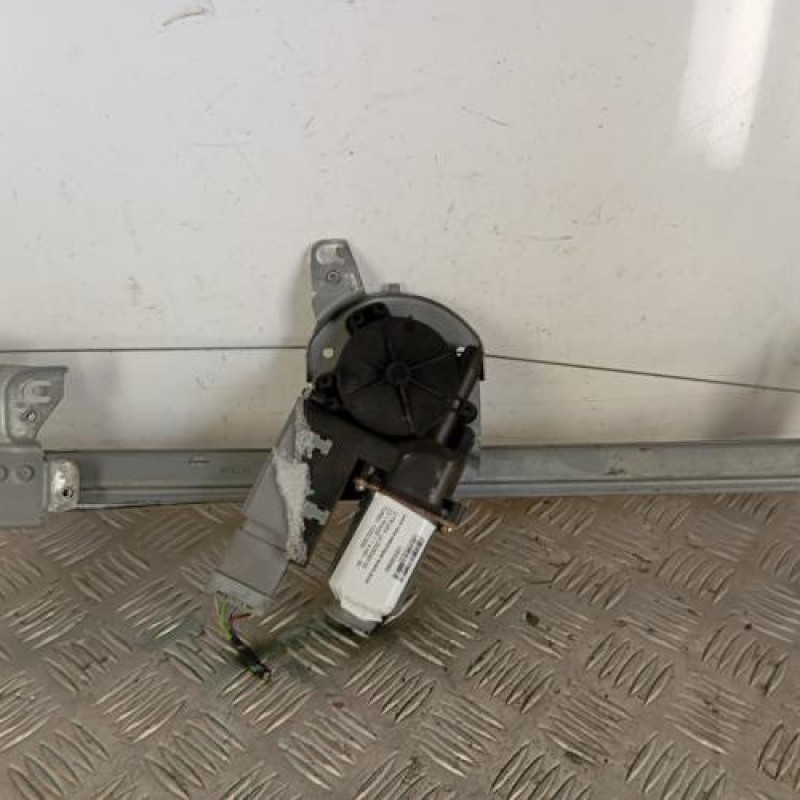 Leve vitre electrique avant droit CITROEN C3 1