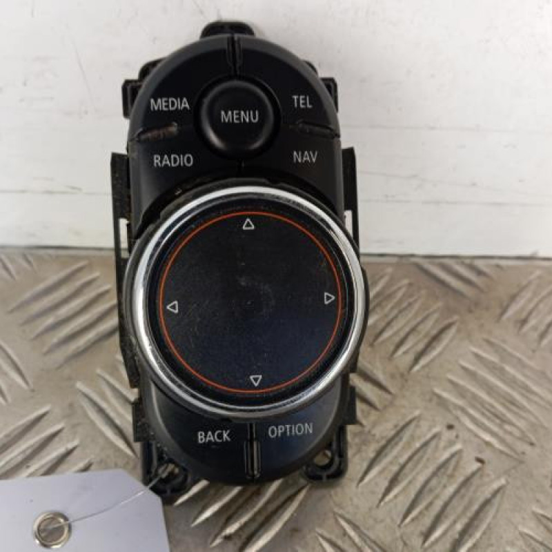Commande GPS MINI MINI 3 F56 Commande GPS MINI MINI 3 F56