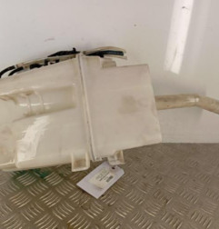 Vase de lave glace TOYOTA AVENSIS 2 Photo n°1