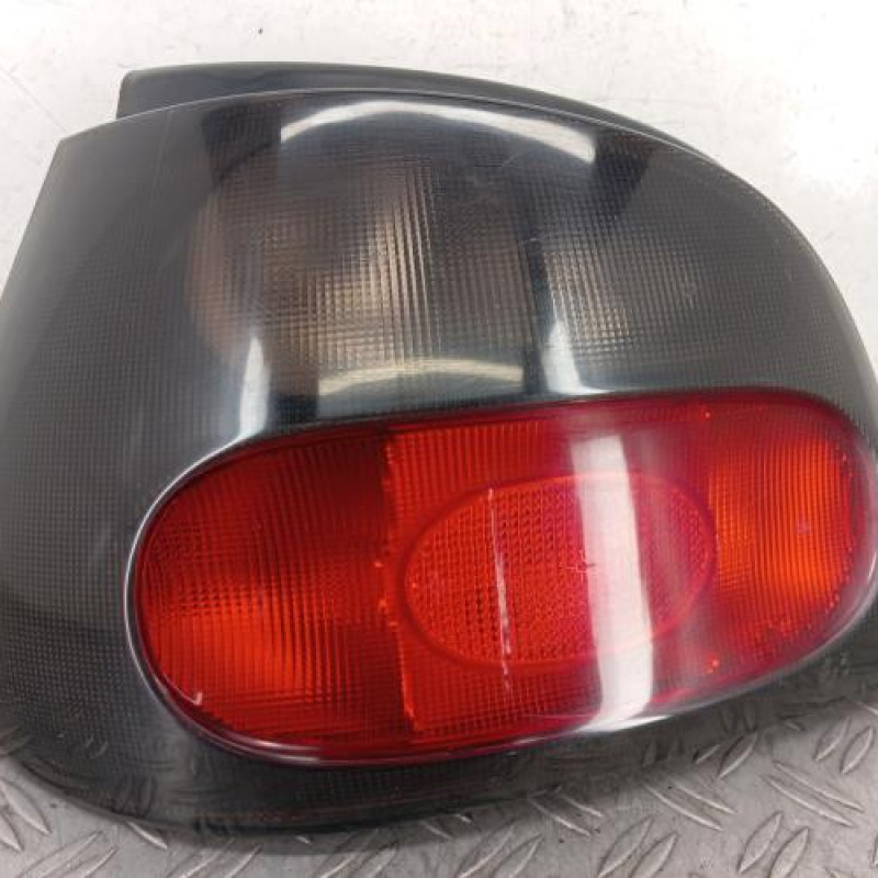 Feu arriere principal gauche (feux) RENAULT MEGANE 1