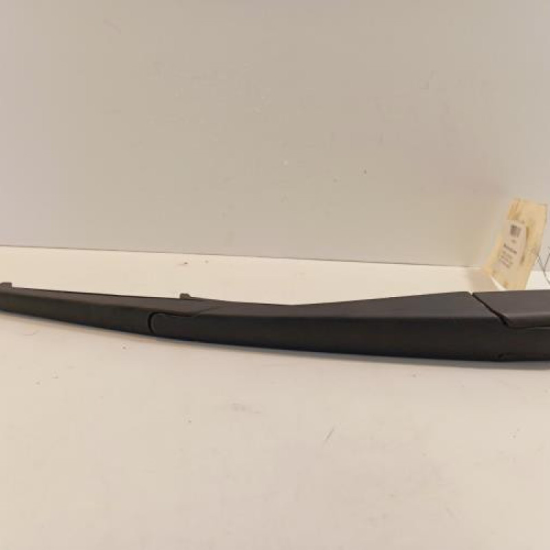 Bras essuie glace arriere RENAULT MEGANE 4 Bras essuie glace arriere RENAULT MEGANE 4