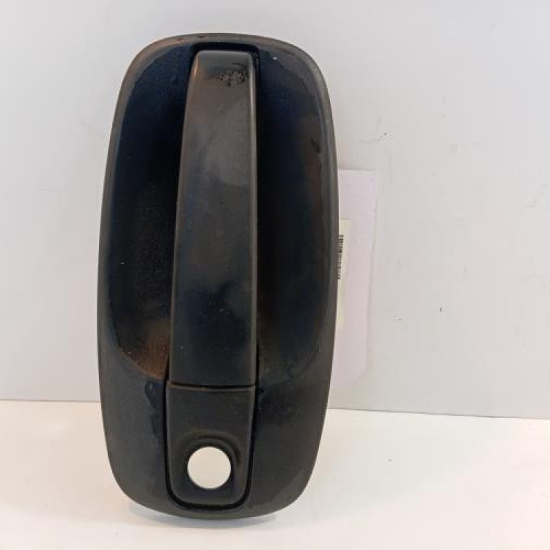 Poignee porte avant gauche RENAULT TRAFIC 2 Poignee porte avant gauche RENAULT TRAFIC 2