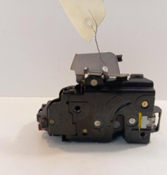 Serrure arriere droit AUDI A4 2 Photo n°4