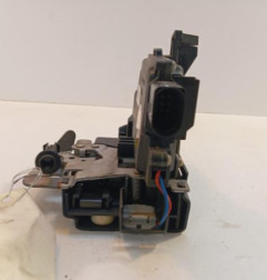 Serrure avant droit AUDI A4 2