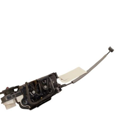 Serrure avant gauche SKODA FABIA 3