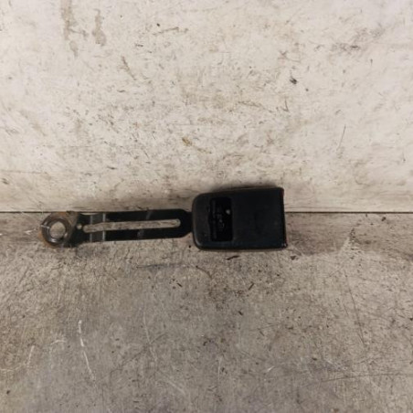 Attache ceinture avant gauche PEUGEOT 306