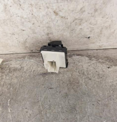 Interrupteur de leve vitre avant gauche CITROEN C4 CACTUS