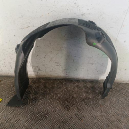Pare boue arriere gauche HYUNDAI I 20 2 Photo n°1