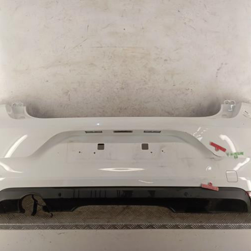 Pare choc arriere RENAULT CLIO 5