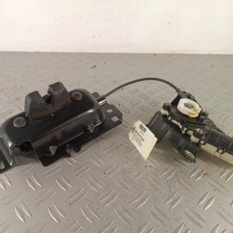 Serrure de hayon PEUGEOT 508 1 SW Serrure de hayon PEUGEOT 508 1 SW