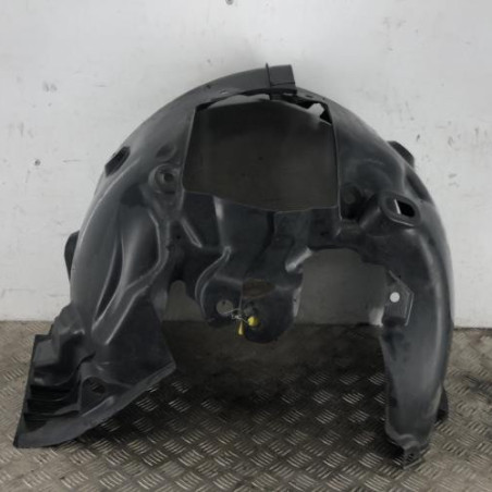 Pare boue avant gauche RENAULT MEGANE 3 Photo n°1