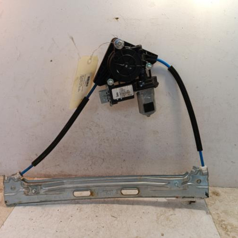 Leve vitre electrique arriere droit FIAT 500L