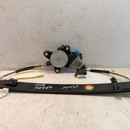 Leve vitre electrique avant gauche CHEVROLET SPARK Photo n°1
