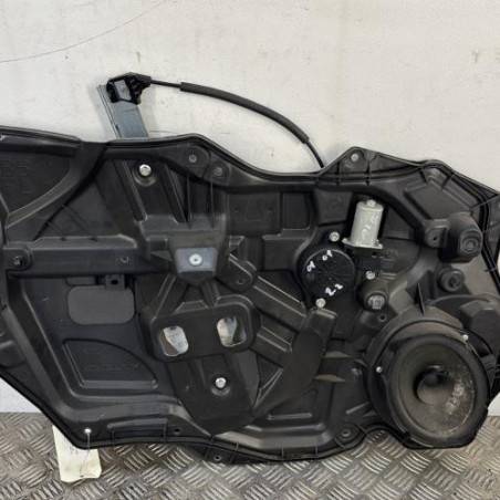 Leve vitre electrique avant gauche MAZDA 3 2 Photo n°1