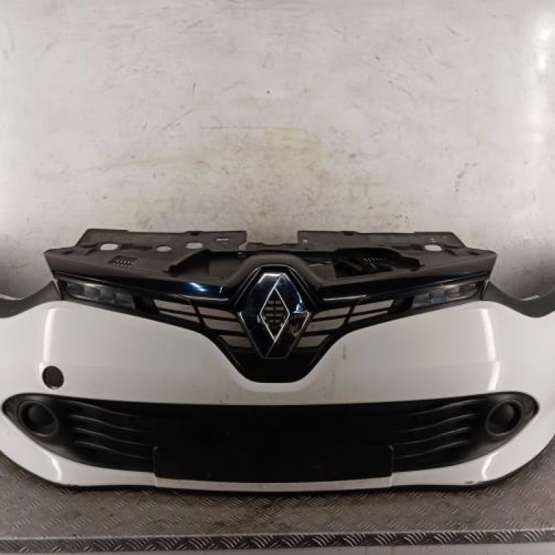 Pare choc avant RENAULT CLIO 4