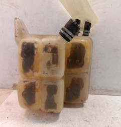 Vase d'expansion VOLVO V 50