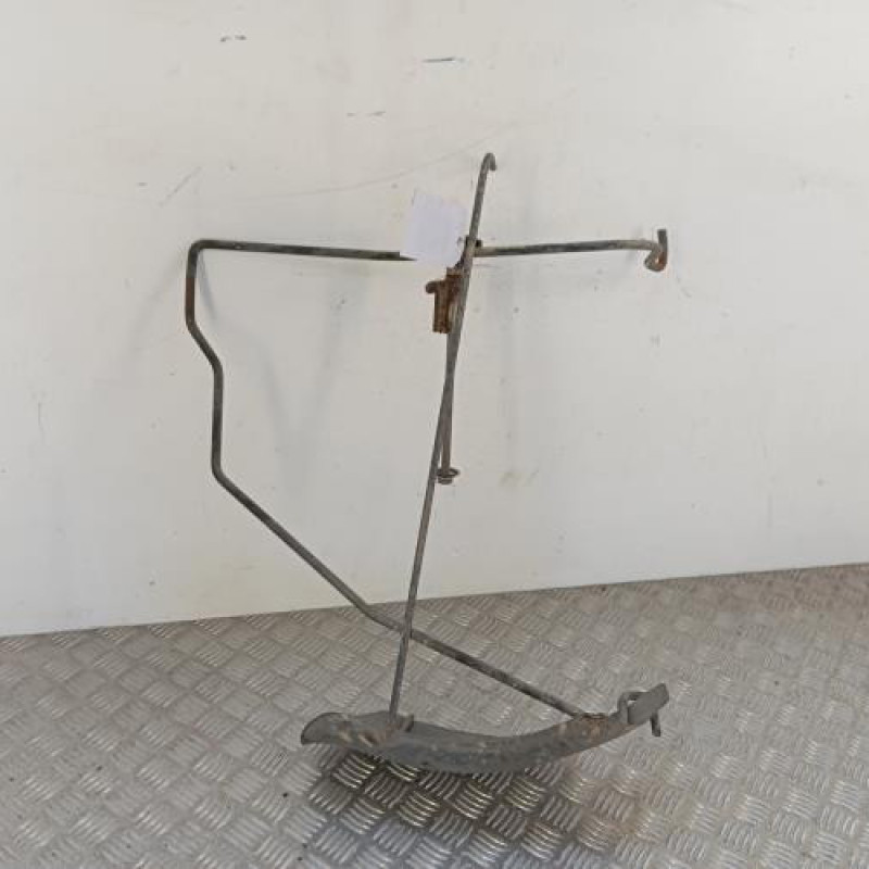 Panier roue de secours PEUGEOT PARTNER 1 Panier roue de secours PEUGEOT PARTNER 1
