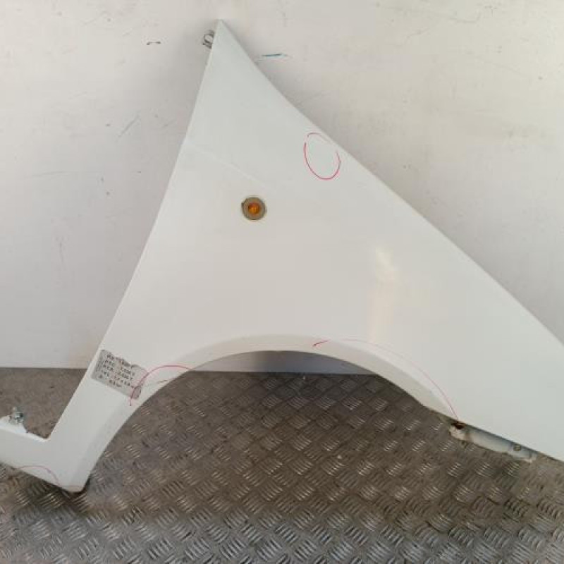 Aile avant droit FIAT PUNTO 2