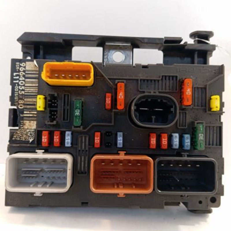 Boitier servitude moteur (BSM) PEUGEOT 307 Boitier servitude moteur (BSM) PEUGEOT 307