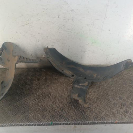 Pare boue avant gauche RENAULT CLIO 2