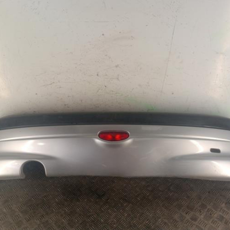Pare choc arriere PEUGEOT 206