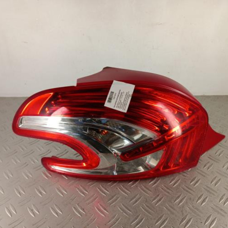 Feu arriere principal gauche (feux) PEUGEOT 208 1