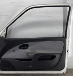 Porte avant droit CITROEN SAXO