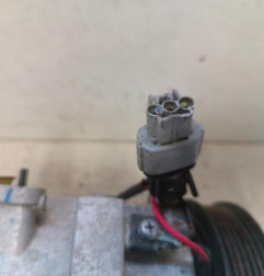 Compresseur clim HYUNDAI I 30 3 Photo n°6
