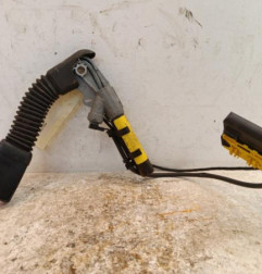 Attache ceinture avant gauche BMW X5 E53 Photo n°3
