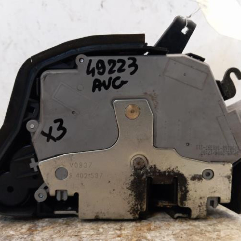 Serrure avant gauche BMW X5 E53