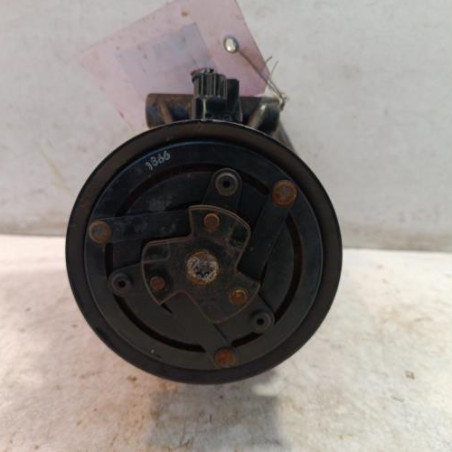 Compresseur clim FIAT 500L Photo n°1