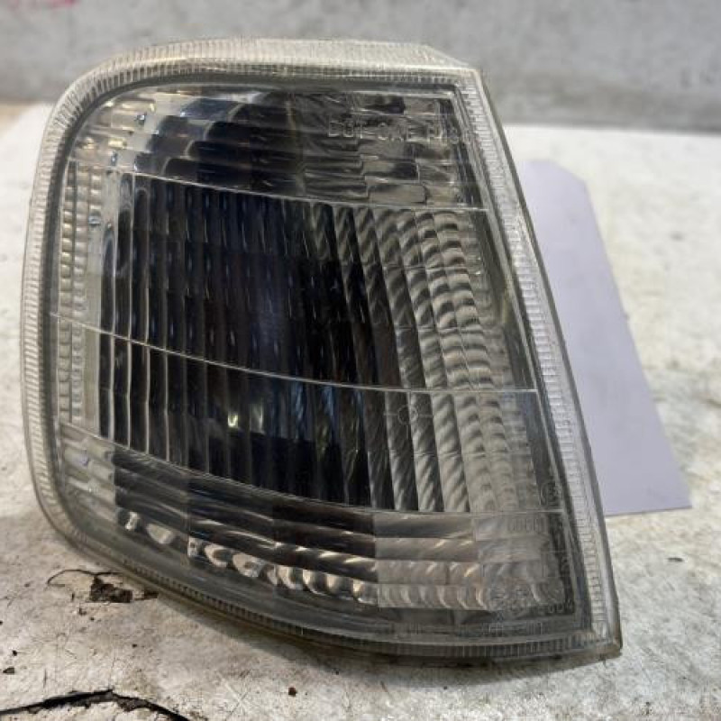 Optique avant secondaire droit (feux)(clignotant) PEUGEOT 405