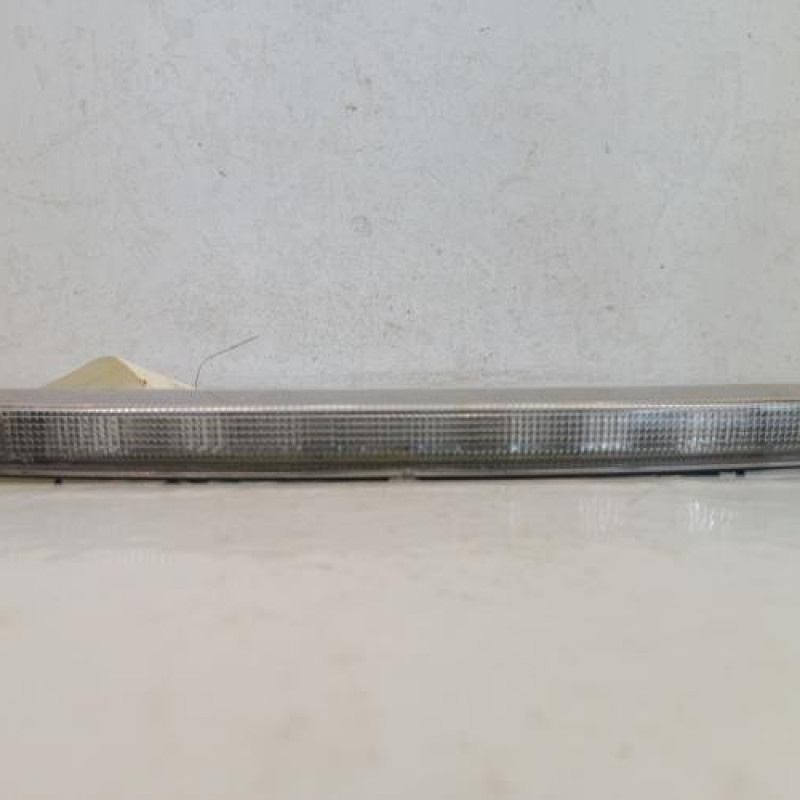 Feu arriere stop central CITROEN C4 2 Feu arriere stop central CITROEN C4 2