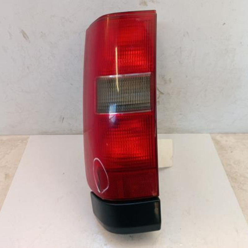 Feu arriere principal gauche (feux) VOLVO V 70 1