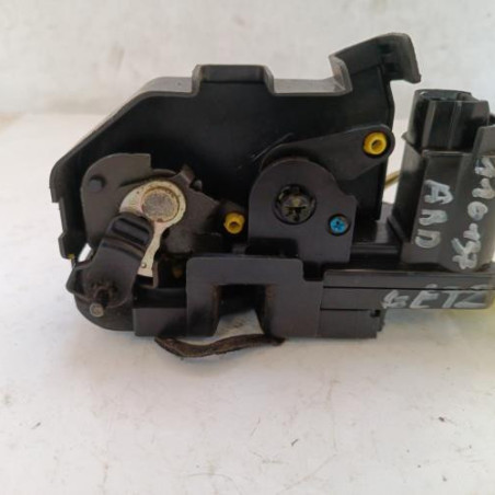 Serrure arriere droit HYUNDAI GETZ Photo n°1