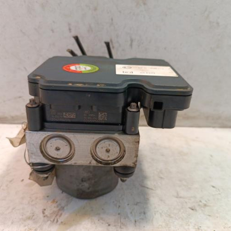 Bloc ABS (freins anti-blocage) IVECO DAILY 6 Bloc ABS (freins anti-blocage) IVECO DAILY 6