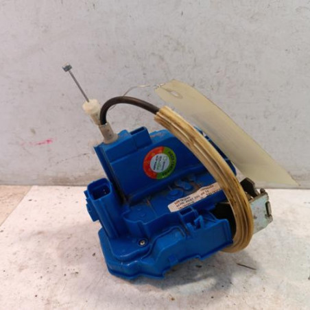 Serrure arriere droit FIAT 500L