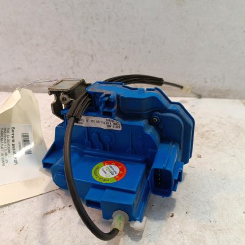 Serrure avant droit FIAT 500L Serrure avant droit FIAT 500L