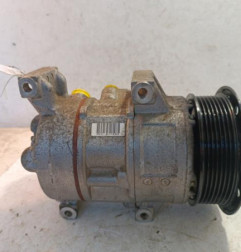 Compresseur clim TOYOTA AVENSIS 3 Photo n°4
