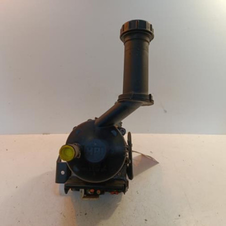 Pompe de direction PEUGEOT 5008 1