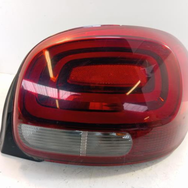 Feu arriere principal droit (feux) CITROEN C3 3 Feu arriere principal droit (feux) CITROEN C3 3